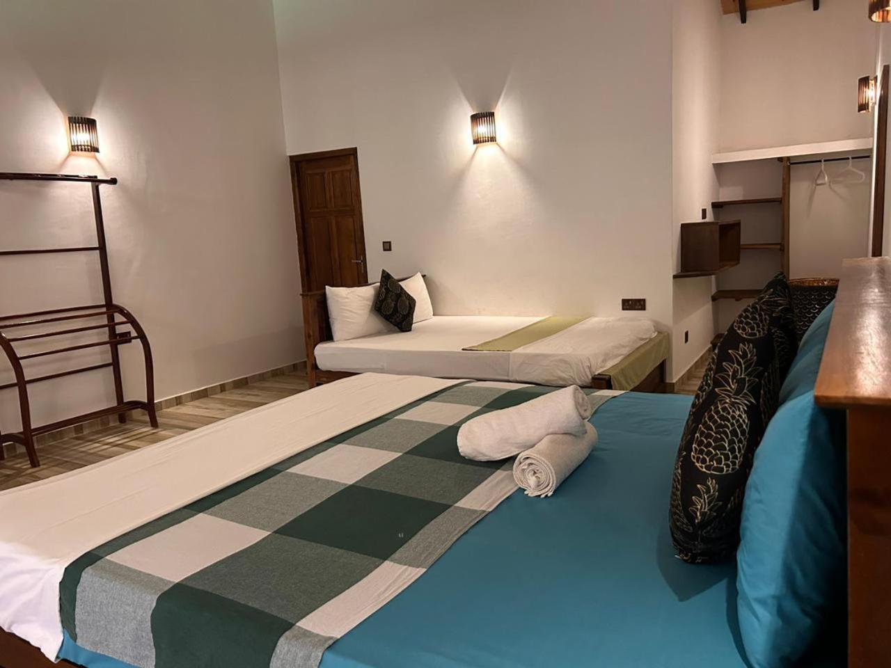 Blu Marine Nilaveli Hotel ตรินโคมาลี ภายนอก รูปภาพ